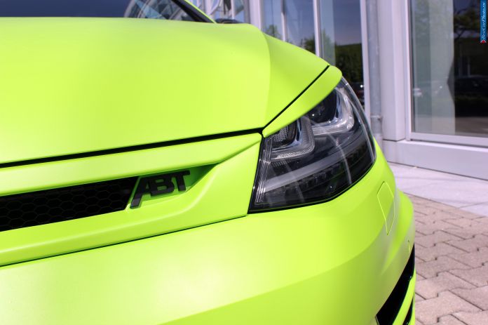 2015 ABT Volkswagen Golf R 400 - фотография 3 из 8