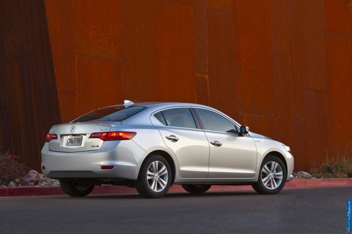 2013 Acura ILX - фотография 15 из 129 2013 Acura ILX - фотография 15 из 129