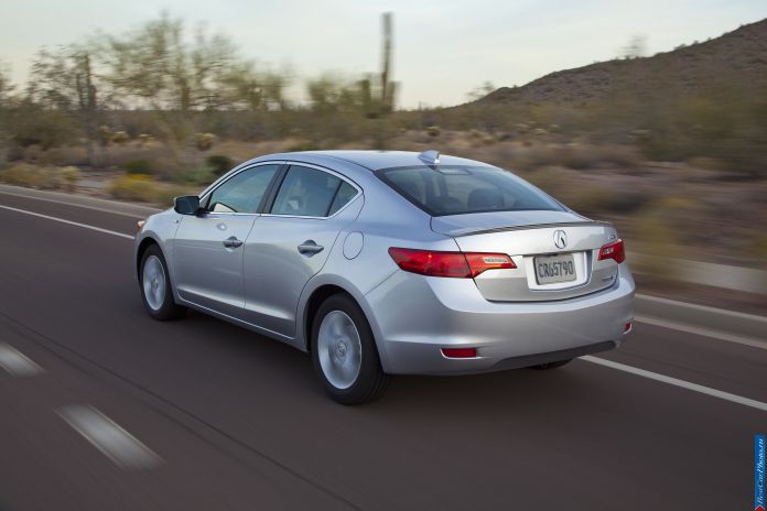 2013 Acura ILX - фотография 23 из 129 2013 Acura ILX - фотография 23 из 129