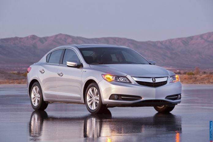 2013 Acura ILX - фотография 30 из 129 2013 Acura ILX - фотография 30 из 129