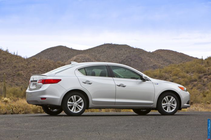 2013 Acura ILX - фотография 68 из 129 2013 Acura ILX - фотография 68 из 129