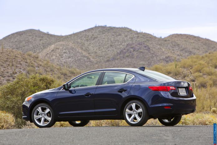 2013 Acura ILX - фотография 70 из 129 2013 Acura ILX - фотография 70 из 129