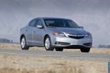 acura_2013_ilx_090.jpg