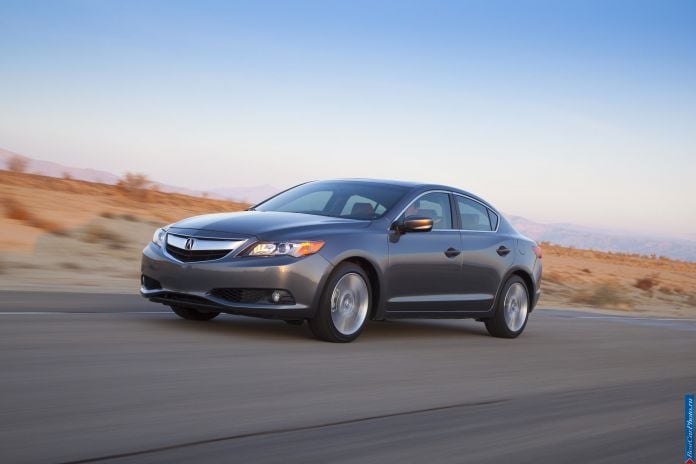 2013 Acura ILX - фотография 102 из 129