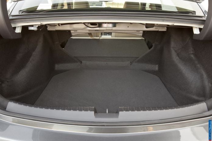 2013 Acura ILX - фотография 115 из 129