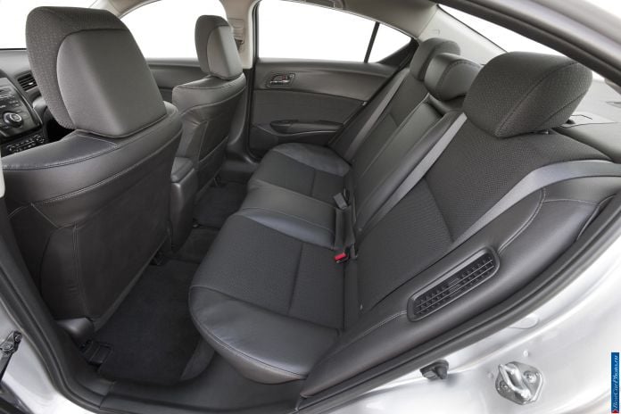 2013 Acura ILX - фотография 128 из 129