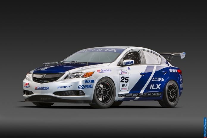 2013 Acura ILX Endurance Racer - фотография 2 из 13