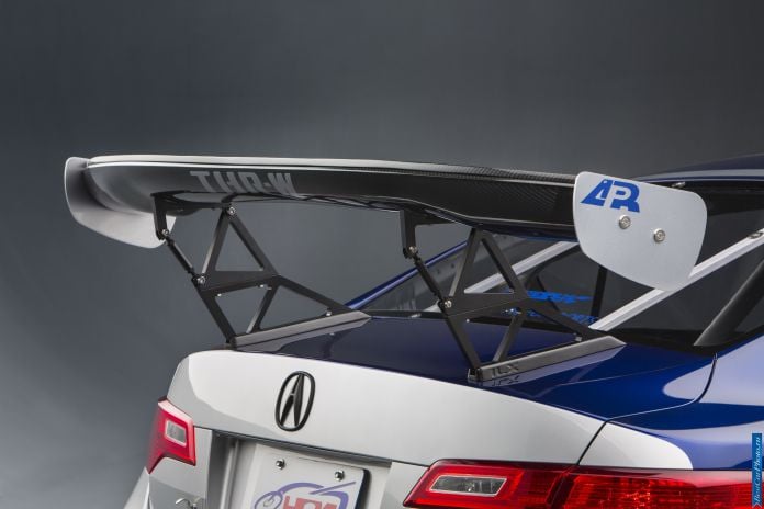 2013 Acura ILX Endurance Racer - фотография 5 из 13