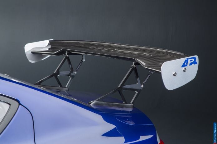 2013 Acura ILX Endurance Racer - фотография 7 из 13