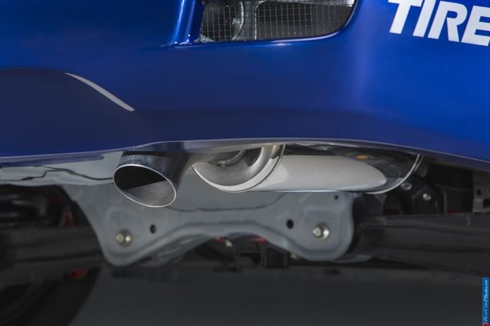 2013 Acura ILX Endurance Racer - фотография 8 из 13