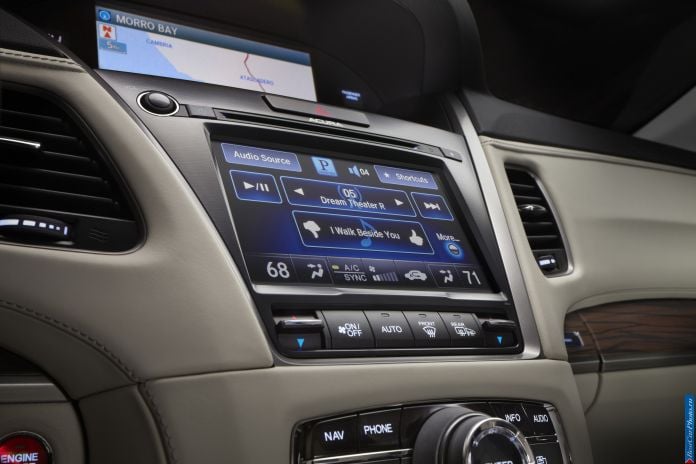 2014 Acura RLX - фотография 25 из 31 2014 Acura RLX - фотография 25 из 31