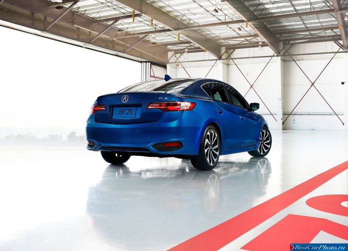 2016 Acura ILX - фотография 4 из 11