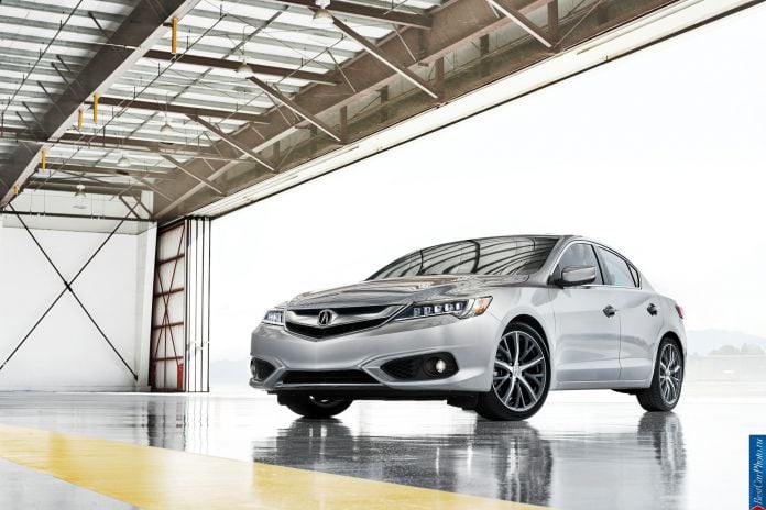 2016 Acura ILX US - фотография 1 из 10 2016 Acura ILX US - фотография 1 из 10
