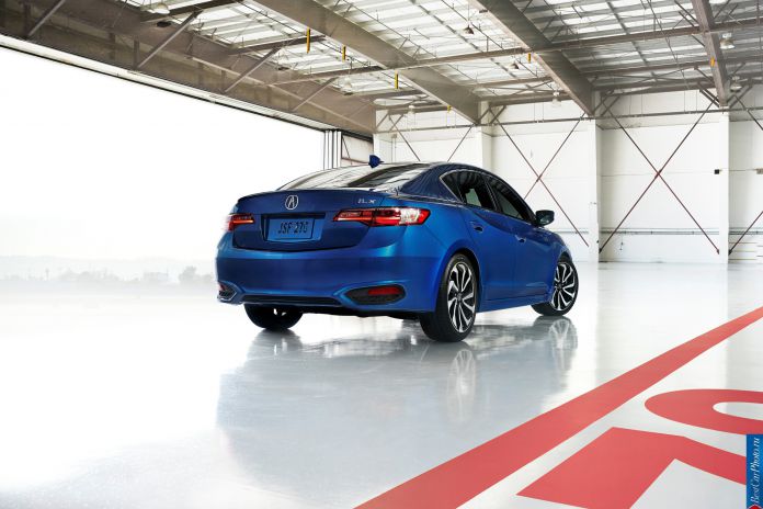 2016 Acura ILX US - фотография 2 из 10