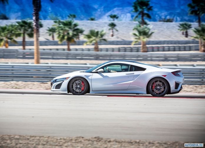 2017 Acura NSX - фотография 55 из 160