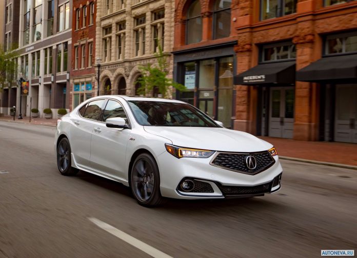 2018 Acura TLX - фотография 13 из 135