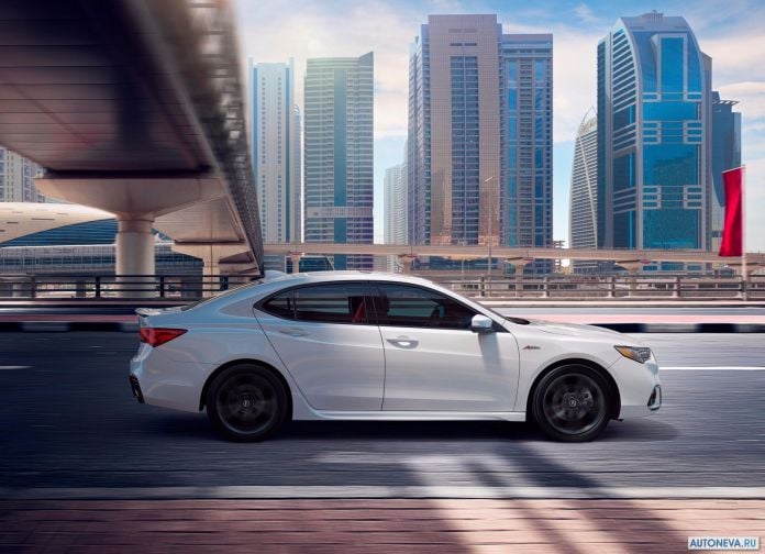 2018 Acura TLX - фотография 28 из 135