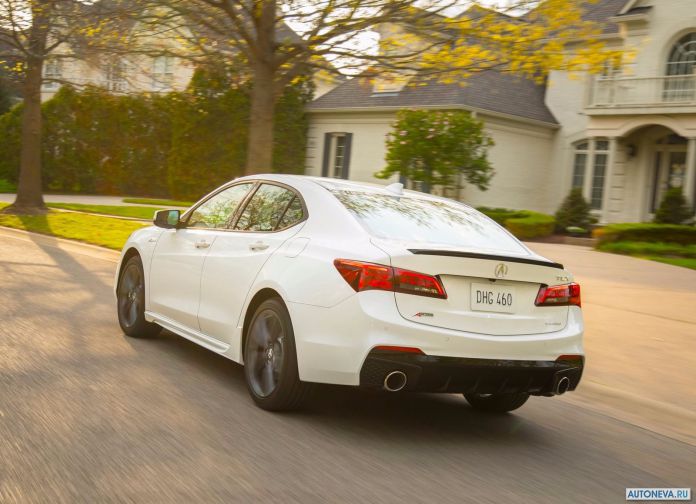 2018 Acura TLX - фотография 39 из 135