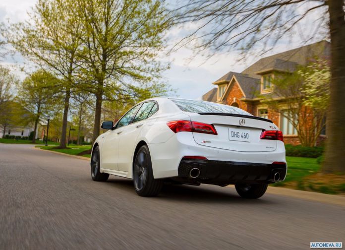 2018 Acura TLX - фотография 40 из 135