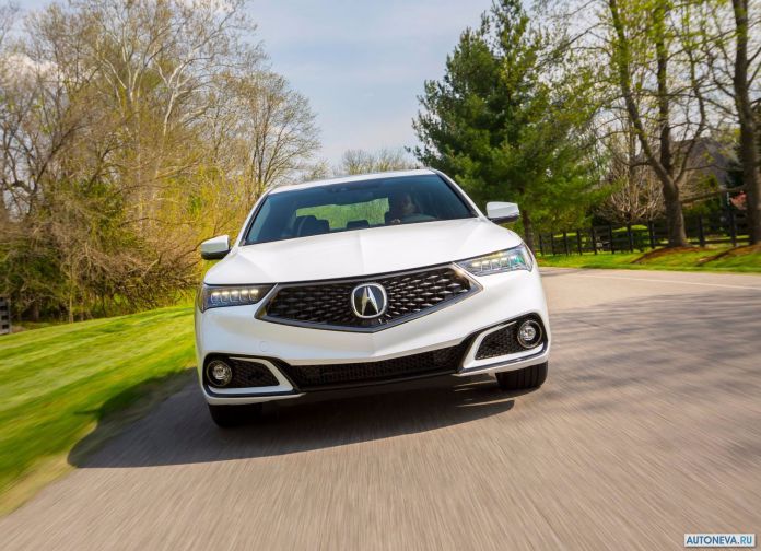 2018 Acura TLX - фотография 52 из 135