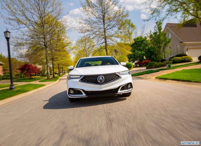 2018 Acura TLX - фотография 53 из 135