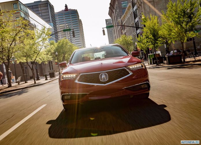 2018 Acura TLX - фотография 56 из 135