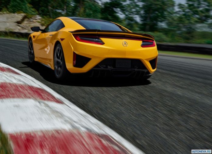 2020 Acura NSX - фотография 10 из 19