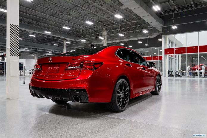 2020 Acura TLX PMC Edition - фотография 6 из 14