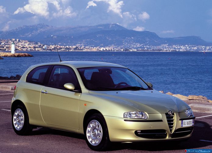 2000 Alfa Romeo 147 - фотография 4 из 56