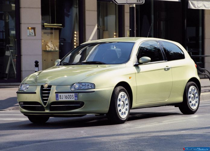 2000 Alfa Romeo 147 - фотография 5 из 56 2000 Alfa Romeo 147 - фотография 5 из 56