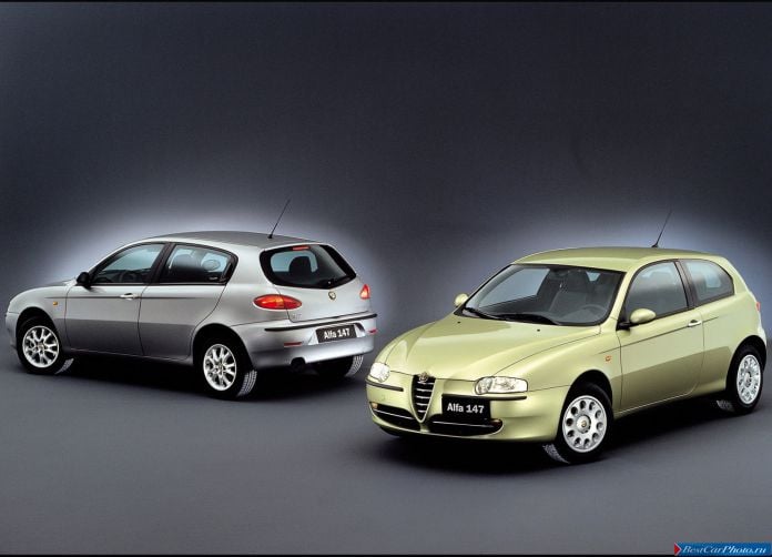 2000 Alfa Romeo 147 - фотография 39 из 56 2000 Alfa Romeo 147 - фотография 39 из 56