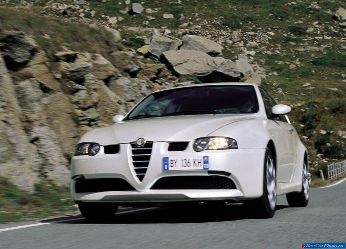 2002 Alfa Romeo 147 GTA - фотография 14 из 56 2002 Alfa Romeo 147 GTA - фотография 14 из 56