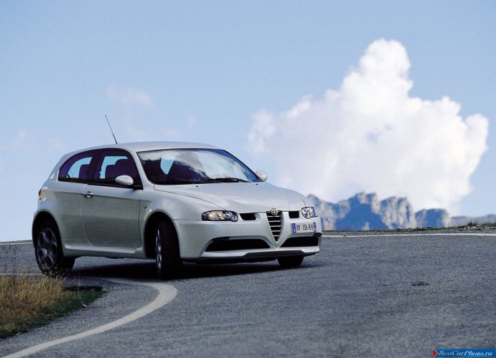 2002 Alfa Romeo 147 GTA - фотография 23 из 56 2002 Alfa Romeo 147 GTA - фотография 23 из 56