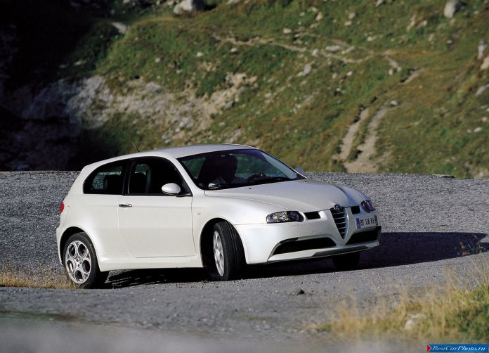 2002 Alfa Romeo 147 GTA - фотография 31 из 56 2002 Alfa Romeo 147 GTA - фотография 31 из 56
