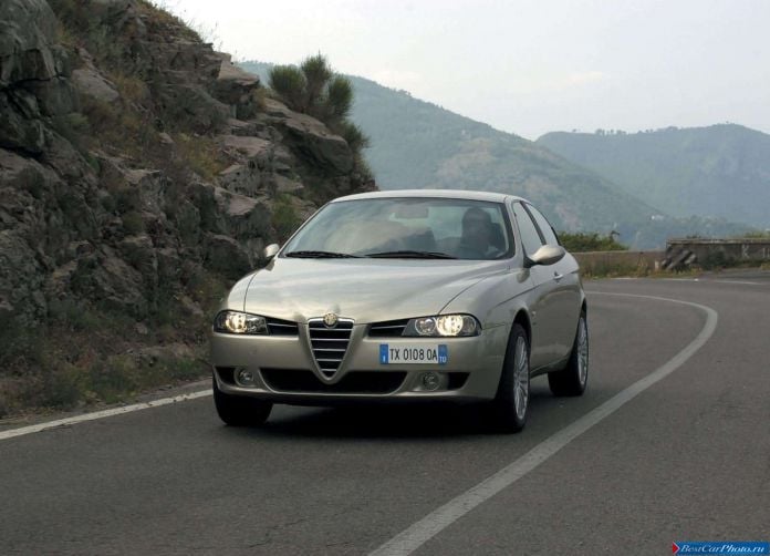 2003 Alfa Romeo 156 2.4 JTD - фотография 16 из 40 2003 Alfa Romeo 156 2.4 JTD - фотография 16 из 40