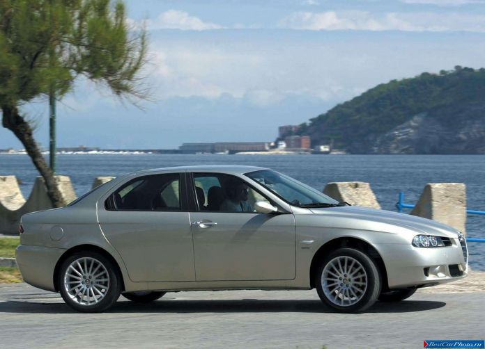 2003 Alfa Romeo 156 2.4 JTD - фотография 21 из 40 2003 Alfa Romeo 156 2.4 JTD - фотография 21 из 40