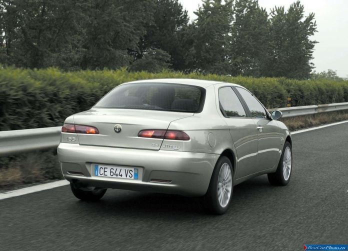 2003 Alfa Romeo 156 2.4 JTD - фотография 31 из 40 2003 Alfa Romeo 156 2.4 JTD - фотография 31 из 40