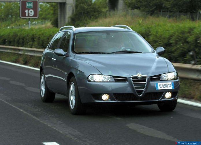 2003 Alfa Romeo 156 Sportwagon 2.0 JTD - фотография 11 из 30 2003 Alfa Romeo 156 Sportwagon 2.0 JTD - фотография 11 из 30