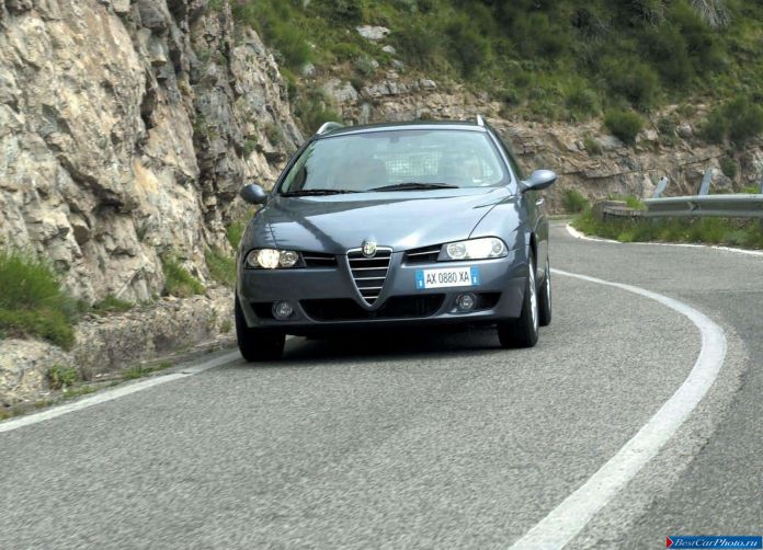 2003 Alfa Romeo 156 Sportwagon 2.0 JTD - фотография 14 из 30