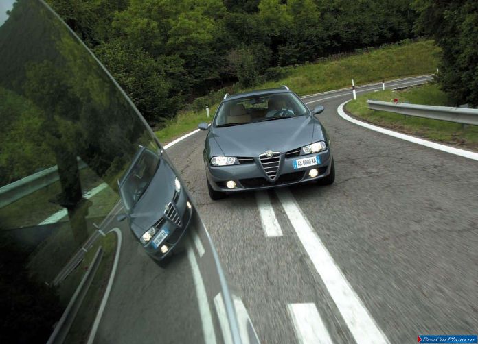 2003 Alfa Romeo 156 Sportwagon 2.0 JTD - фотография 20 из 30