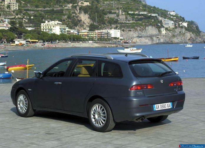 2003 Alfa Romeo 156 Sportwagon 2.0 JTD - фотография 23 из 30 2003 Alfa Romeo 156 Sportwagon 2.0 JTD - фотография 23 из 30