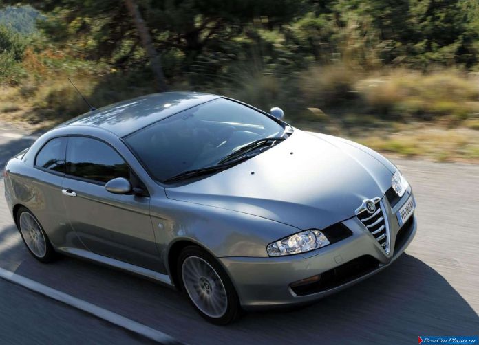 2003 Alfa Romeo GT - фотография 15 из 60
