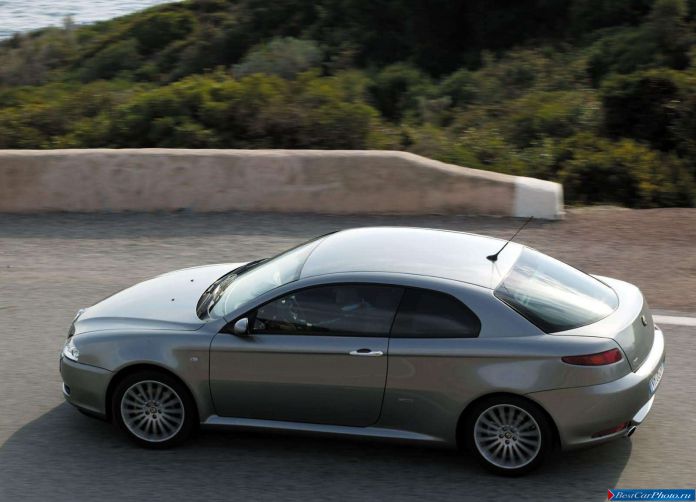 2003 Alfa Romeo GT - фотография 54 из 60