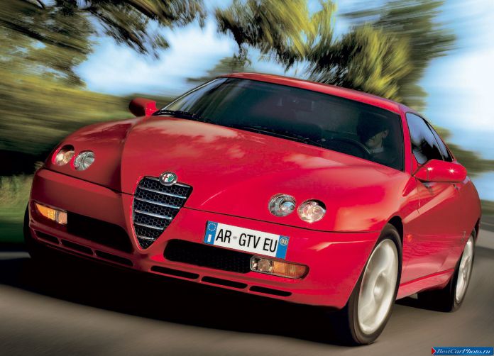 2003 Alfa Romeo GTV - фотография 2 из 7