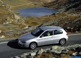 alfa_romeo_2004-147_3door_1600x1200_010.jpg