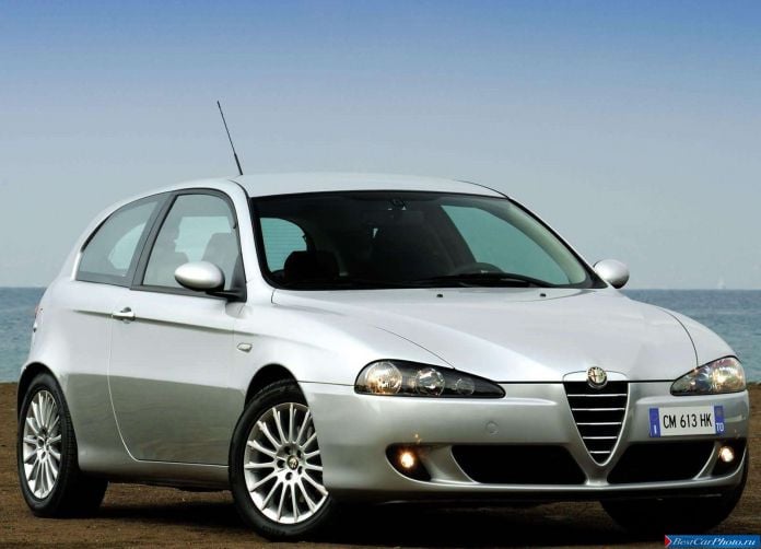 2004 Alfa Romeo 147 3door - фотография 20 из 36 2004 Alfa Romeo 147 3door - фотография 20 из 36