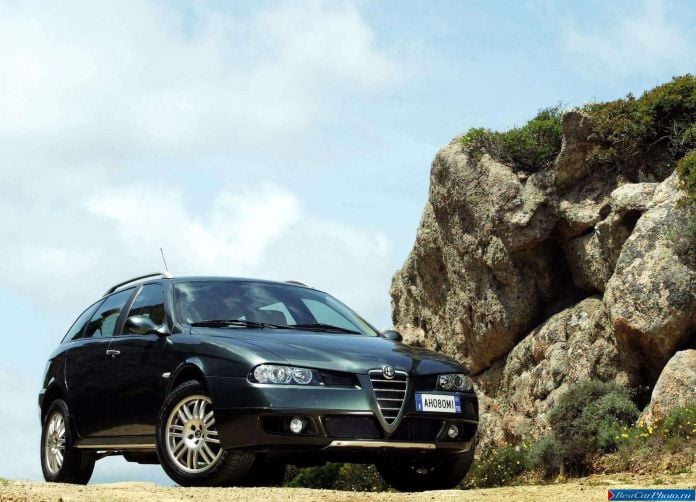 2004 Alfa Romeo 156 Crosswagon Q4 - фотография 1 из 61