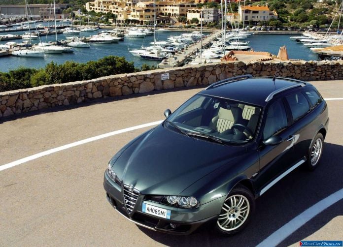 2004 Alfa Romeo 156 Crosswagon Q4 - фотография 5 из 61