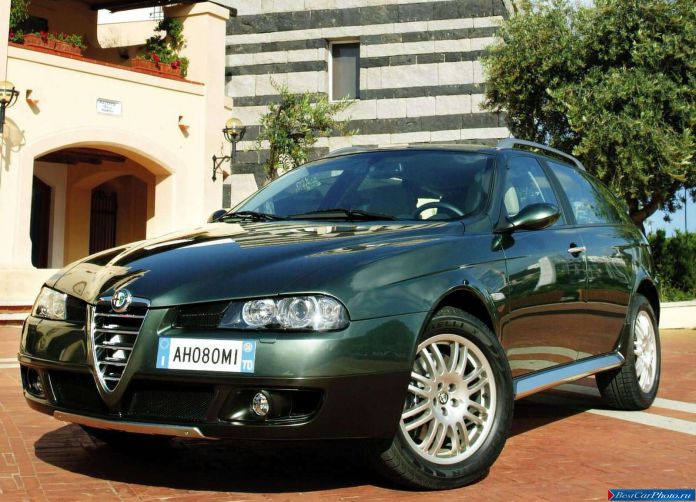 2004 Alfa Romeo 156 Crosswagon Q4 - фотография 10 из 61
