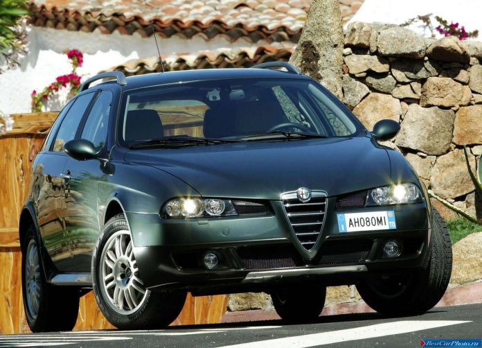 2004 Alfa Romeo 156 Crosswagon Q4 - фотография 12 из 61 2004 Alfa Romeo 156 Crosswagon Q4 - фотография 12 из 61